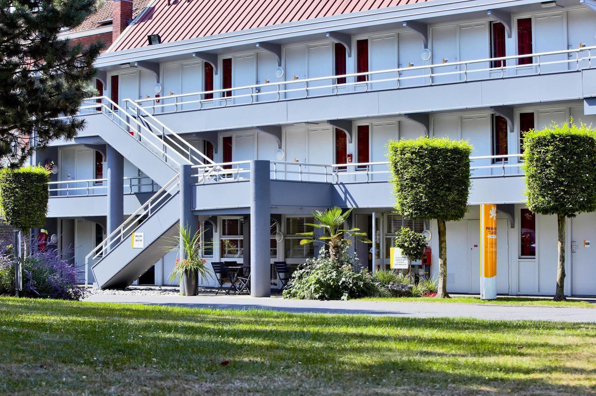 Hotel Fleury Merogis - Ex Premiere Classe Fleury Merogis Exterior photo